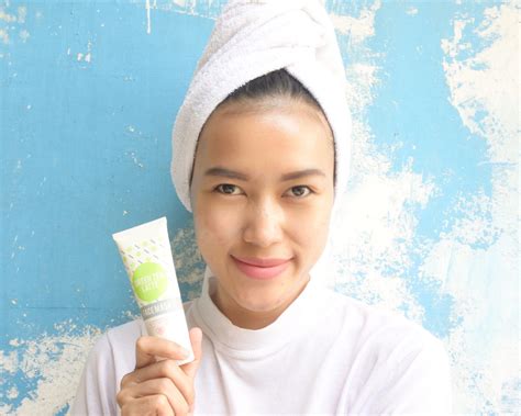 Review emina face mask semua varian ! Review Emina Face Mask - Green Tea Latte - DaretoChange by ...