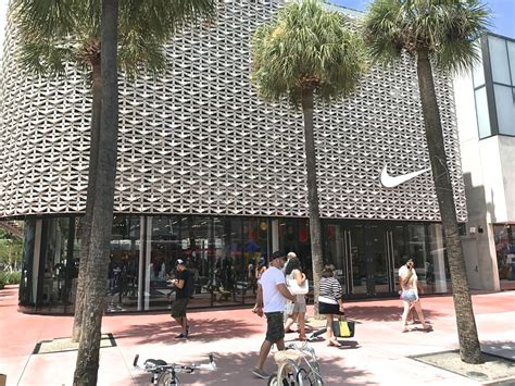 A Visit to Nike's Miami Flagship Store | Shop-Eat-Surf