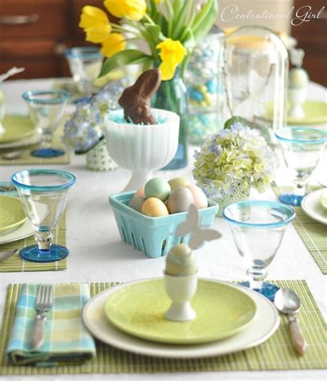 Metallics most people think about pastel colors when decorating for easter, but you can really impress your guests with some. + 20 Easter Table Decor Ideas