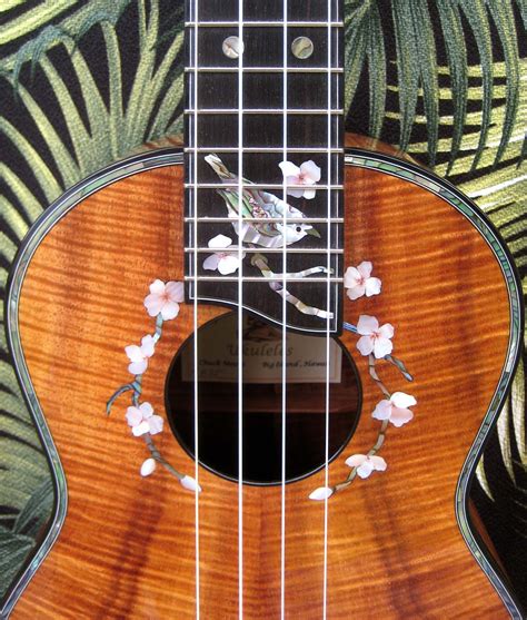 Tap the video and start jamming! Janet: Another decor option is to bring in Palm Fronds ...