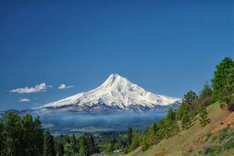 Mount Hood Oregon Vanishing Light