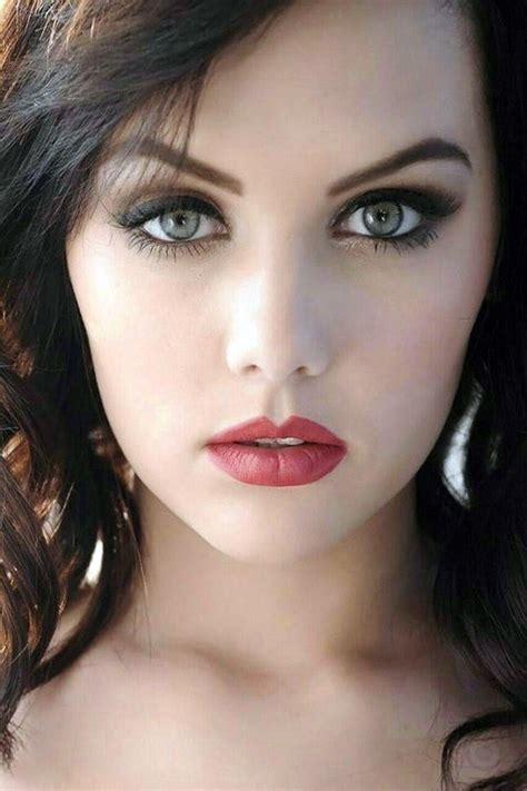 Possibly The Most Beautiful Eyes In The World Mujeres Bonitas