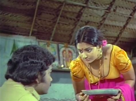 Unnimary Malayalam Actress Biography Movieezreelblogspotcom