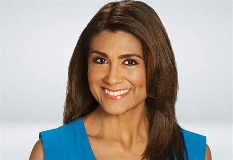 23 Most Attractive Ktla Anchors Gorgeous Female Reporters Hood Mwr