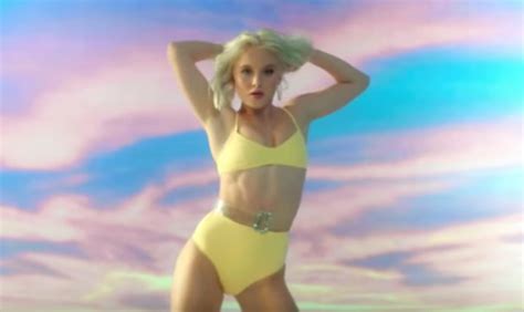 Yes Zara Larsson Has An Incredible Body And She Flaunts It In The