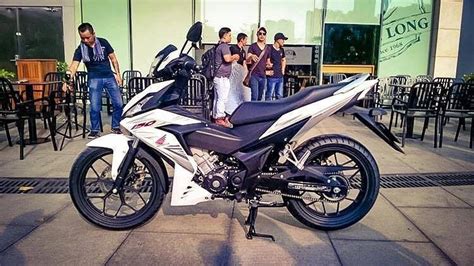 Yamaha y15zr vs suzuki belang r150 | akhirnya, masuk jugak motosikal lc 150 ni dalam malaysia. Harga Honda RS150R Lebih Murah Dari Yamaha Y15ZR?