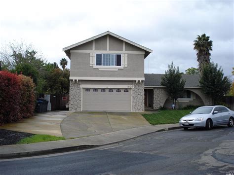 709 Shamrock Ct Fairfield Ca 94533 Mls 21604765 Redfin