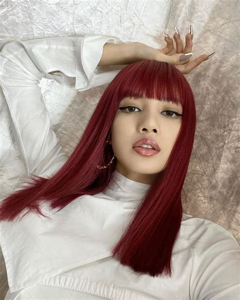 Blackpinks Lisa Just Made This Seasons Best Beauty Move British Vogue