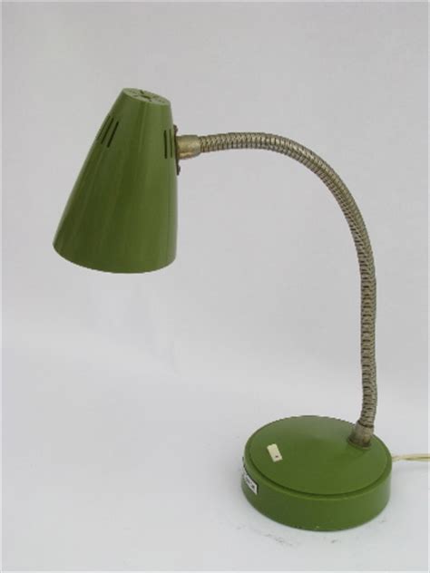 Minimal sixties aluminium desk lamp in the style of dieter rams, ipod, jacob jensen & peter nelson. Retro 60s vintage lime green plastic desk lamp, mod gooseneck light