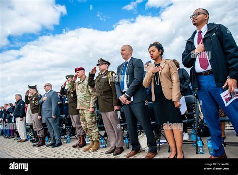 Nijmegen, Netherlands. 20th Sep, 2022. People from the American embassy