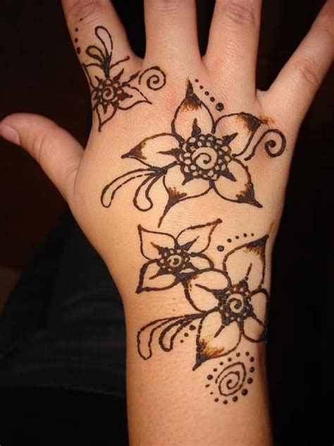 We did not find results for: Simple henna flower design | Flower henna, Henna flower designs, Simple henna flower