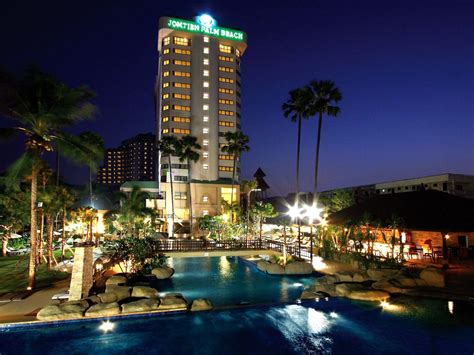 Jomtien Palm Beach Hotel And Resort Jomtien Beach Pattaya Thailand