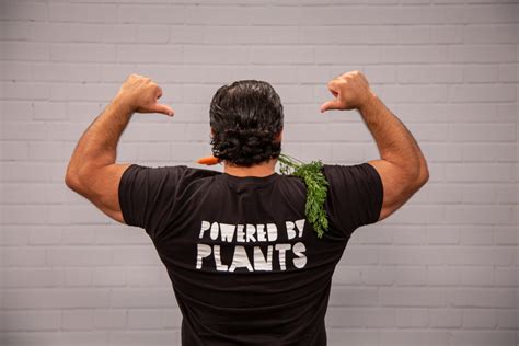 vegan strongman patrik baboumian throws his weight behind uk s greenforce vegan meat