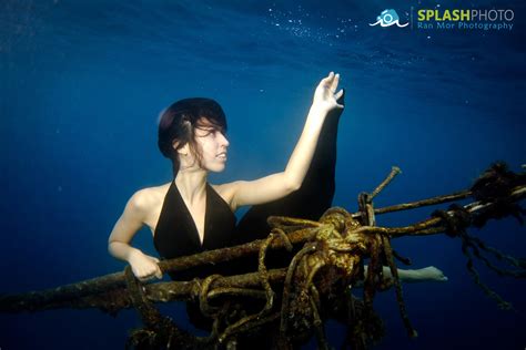 How To Photograph People Underwater Mozaik Uw