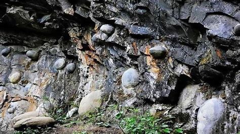 Mysterious Cliff Of China That Lays Eggs Mysteries Of The World
