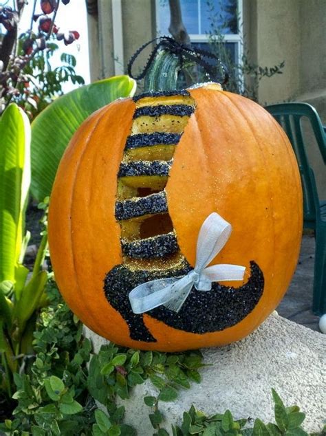 40 Awesome Pumpkin Carving Ideas For Halloween Decorating