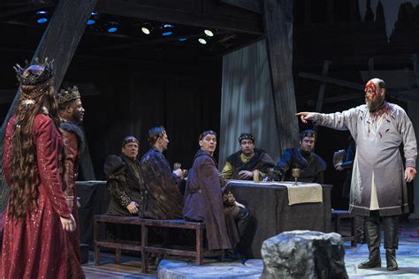 Review Shakespeare Festivals ‘macbeth Offers Palpable Dark Portrait