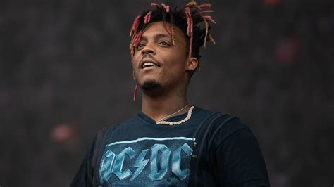 .and rapper juice wrld had passed away, leaving behind a plethora of fans, friends, family, and of course, his longtime girlfriend. Chicago-born rapper Juice WRLD dies at age 21 after ...