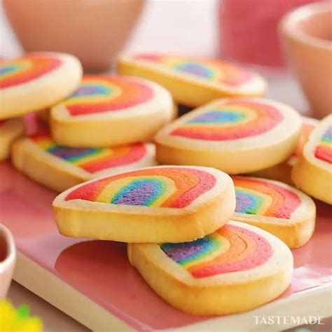 Rainbow Cookies Stpatricksday Rainbow Postres Divertidos Galletas