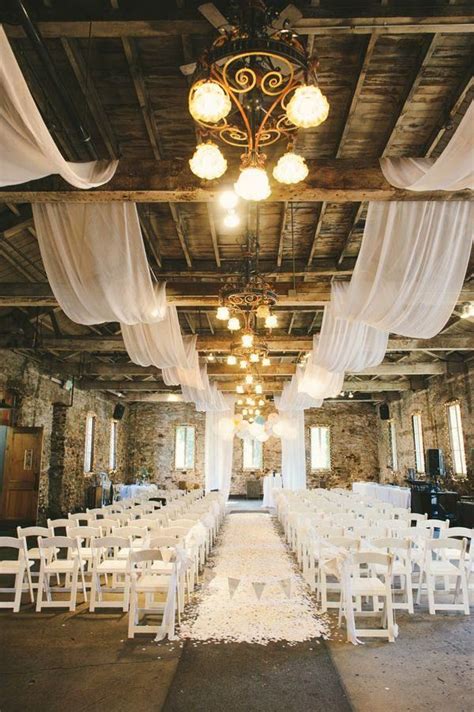 Awesome Indoor Wedding Ceremony Décoration Ideas Elegantweddinginvites com Blog Country