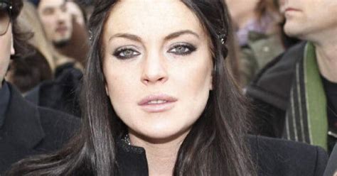 Lohan Sues Etrade For 100m Over ‘milkaholic Lindsay Ad