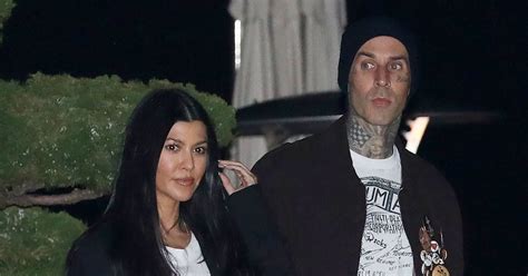 travis barker tags kourtney in steamy post i dream about sex with you laptrinhx news