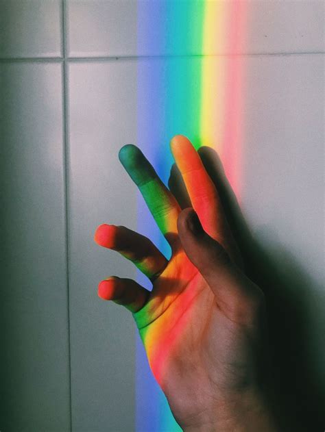 Pin By 𝓖𝓻𝓮𝓬𝓲𝓪 On A E S T H E T I C Aesthetic Rainbow Aesthetic Magic
