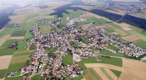 Bösingen is first mentioned in 1228 as basens. Gemeinde Bösingen - Zwischen Tradition und Innovation ...