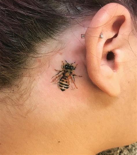 Top 30 Cute Bee Tattoo Ideas 2019 Style2 T Bee Tattoo Honey Bee