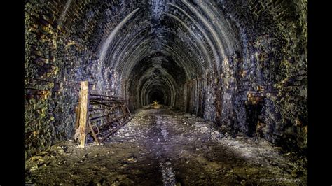 Scary And Spooky Disused Railway Tunnel Youtube