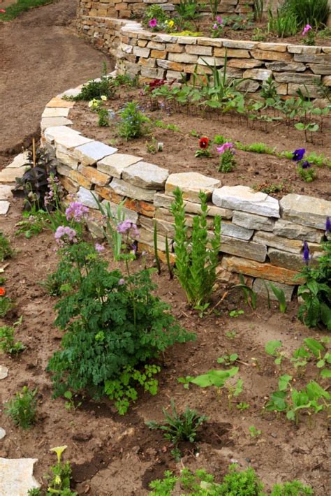 If you want one in your backyard garden option. 50 Backyard Retaining Wall Ideas and Terraced Gardens (Photos)