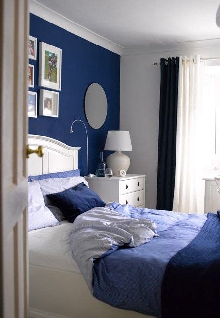 However, if we use blue for accessories, one item is not enough. Pin en Home decor