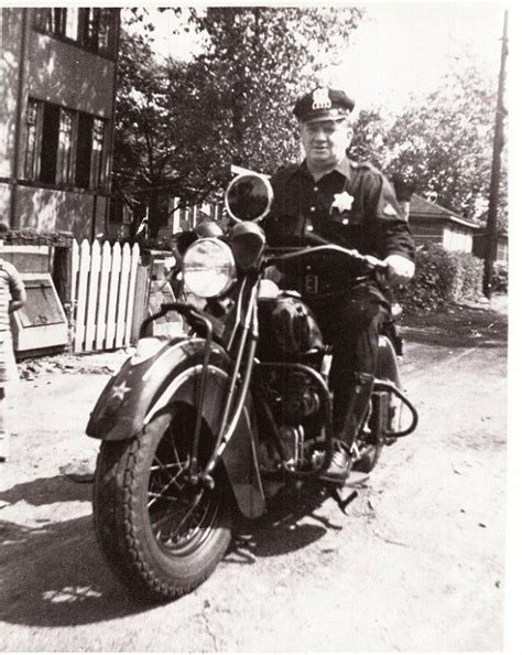 Cop On A Motorcycle 1930s Vintage Indian Motorcycles Old Police