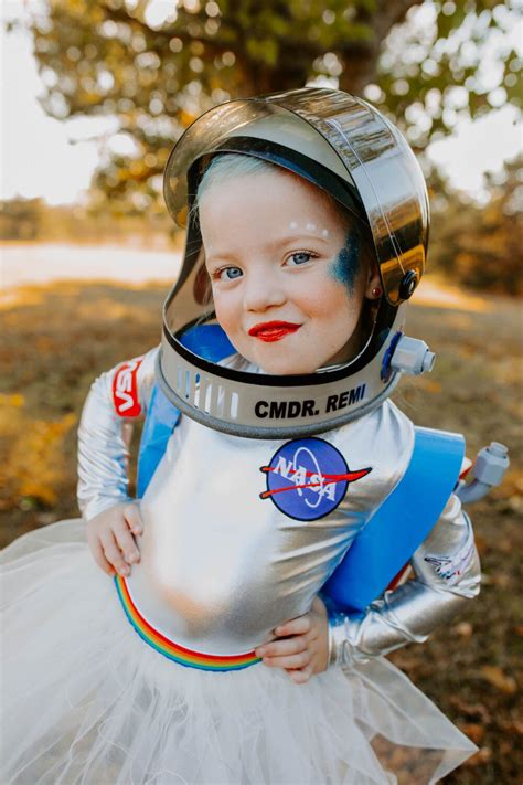 Alien Astronaut Matching Sibling Sister Halloween Costumes Diy Astronaut Halloween Costume