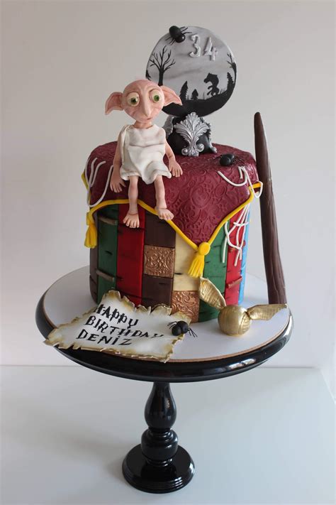 Gf Was Asked To Make A Harry Potter Themed Cake I Think She Nailed It