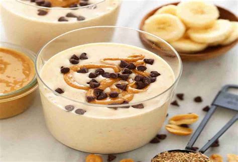 How to make banana and peanut butter smoothie.please like watch. Are you struggling to gain weight? Try out these homemade smoothies