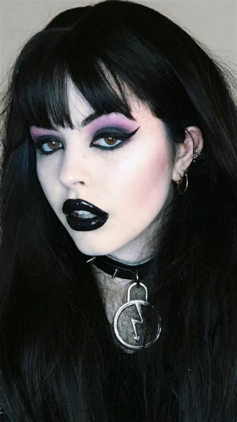 Pin By Ghost Girl On Goth In 2020 Goth Beauty Goth Women Gothic Beauty