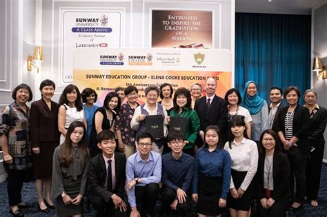 Senarai biasiswa 2019 terkini di malaysia yang boleh dan layak di pohon oleh pelajar. Dana Pendidikan Elena Cooke Dibuka Untuk Permohonan ...