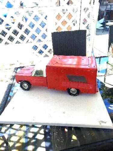 Nylint Emergency Ambulance Red White Rare Vintage Square Body Chevrolet Truck Ebay