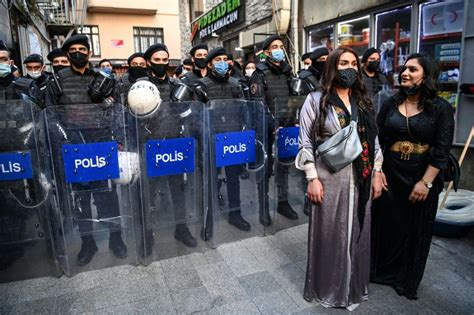 Thousands Protest Turkey S Withdrawal From Women S Treaty