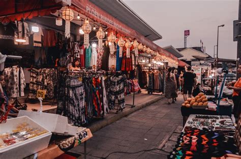 The Night Bazaar In Chiang Mai Is It Worth It Travelers And Dreamers