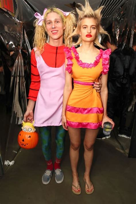35 Iconic 90s Halloween Costume Ideas Easy 1990s Party Outfits