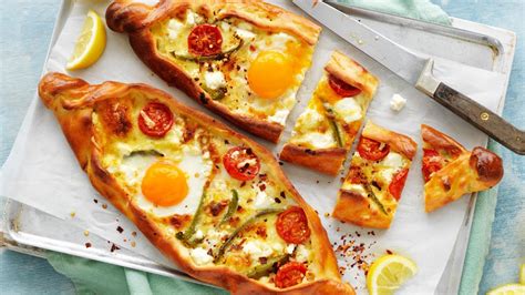 Turkish Pide Bread Recipe With Vegetarian Filling Of Egg Cheese And