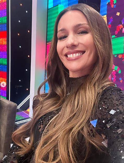 Pampita Se Llena De Likes En Las Redes Con Este Particular Vestido