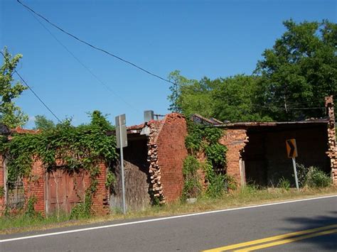 Pine Apple Alabama Pine Apple Alabama Ruins Randy Wolpin Flickr