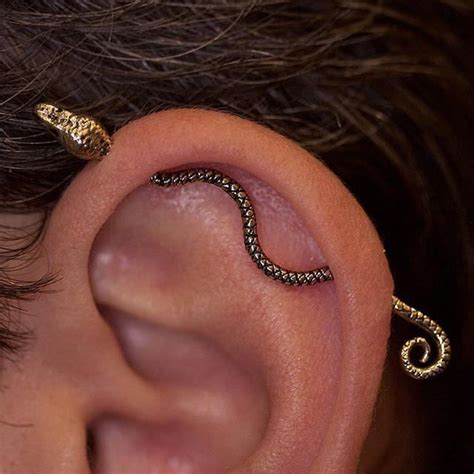 Snake Industrial Earring For Men Peircings En Piercings Industriales Piercings Oreja