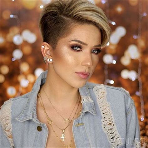 12 Pixie Haircut Shaved Sides Short Hairstyle Trends The Short Hair