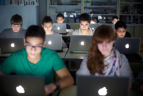 the case for banning laptops in the classroom the new yorker