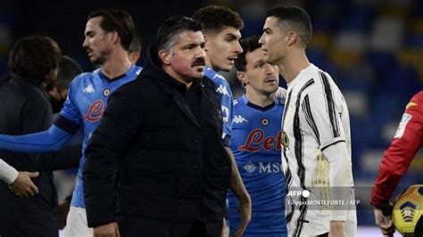 Football 24/7 sul tuo computer o sul tuo cellulare. SUSUNAN PEMAIN & LIVE STREAMING Juventus vs Crotone Liga ...