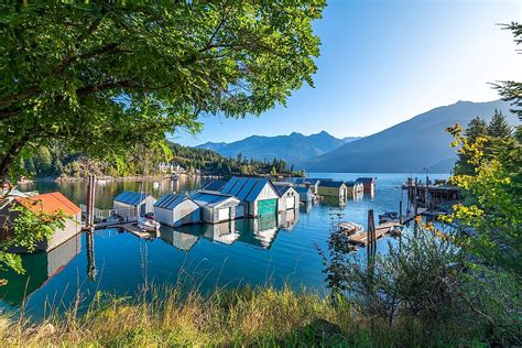 12 Of The Prettiest Towns In British Columbia Worldatlas